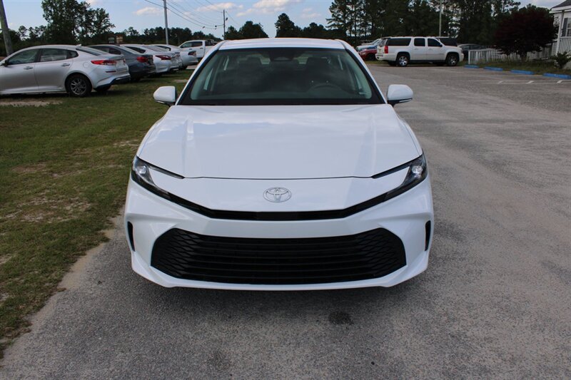 2025 Toyota Camry LE - Photo 2 - Lugoff, SC 29078