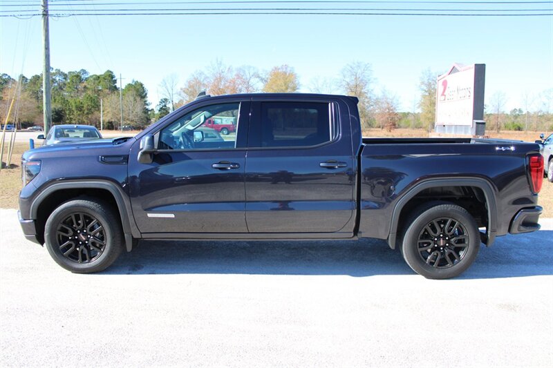 2022 GMC Sierra 1500 Elevation Standard - Photo 8 - Lugoff, SC 29078