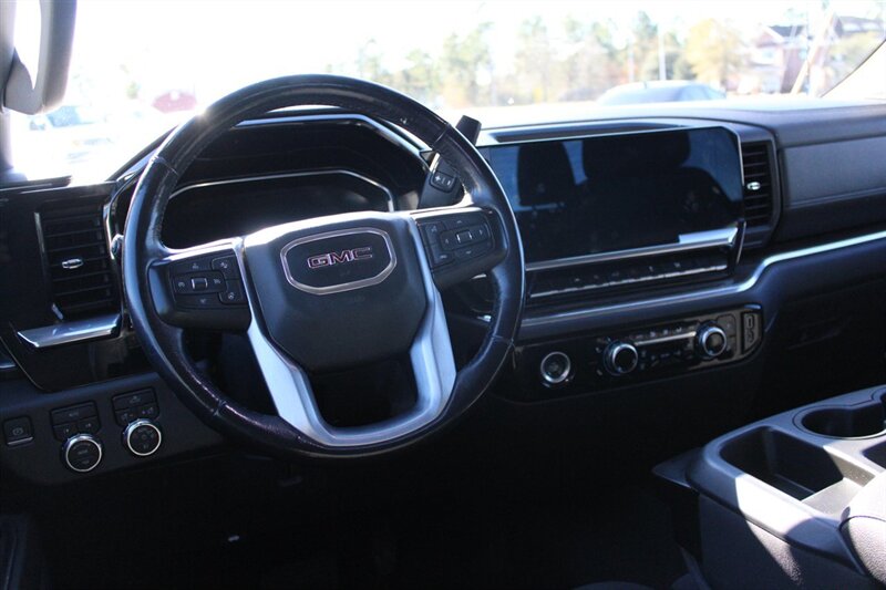 2022 GMC Sierra 1500 Elevation Standard - Photo 18 - Lugoff, SC 29078