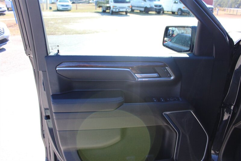 2022 GMC Sierra 1500 Elevation Standard - Photo 9 - Lugoff, SC 29078