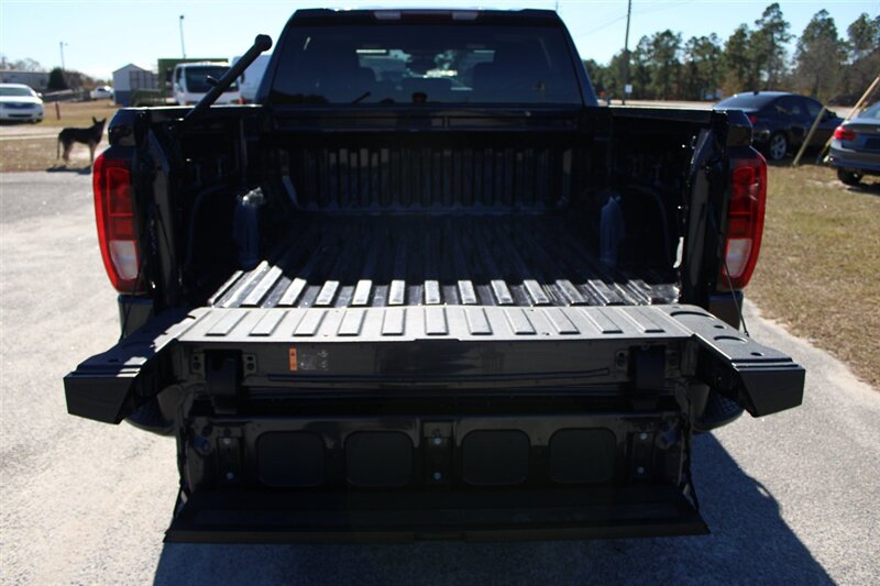 2022 GMC Sierra 1500 Elevation Standard - Photo 23 - Lugoff, SC 29078