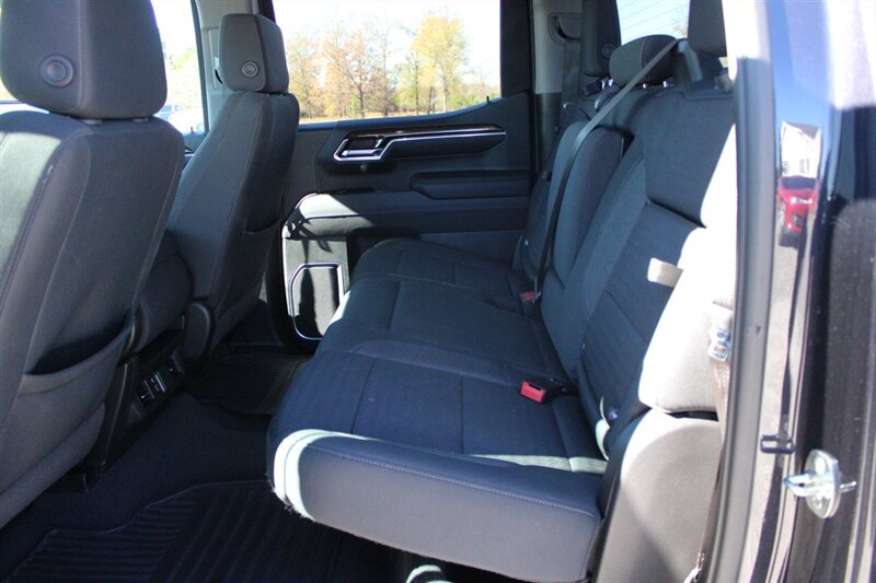 2022 GMC Sierra 1500 Elevation Standard - Photo 11 - Lugoff, SC 29078