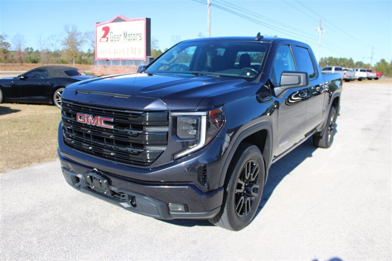 2022 GMC Sierra 1500 Elevation's photo