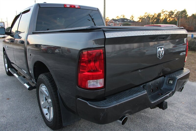 2014 RAM Ram 1500 Pickup Express photo 3