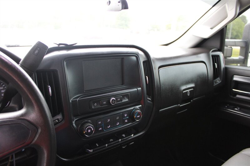 2018 Chevrolet Silverado 2500 Work Truck - Photo 20 - Lugoff, SC 29078