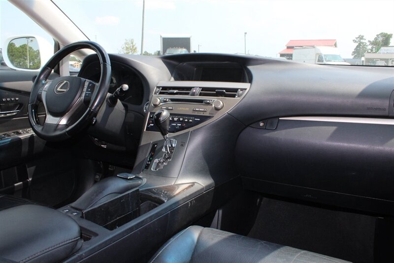 2014 Lexus RX - Photo 16 - Lugoff, SC 29078