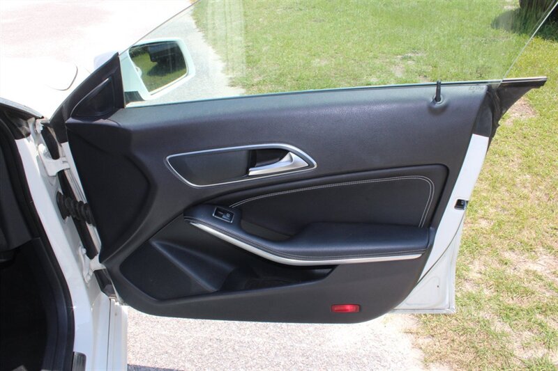 2016 Mercedes-Benz CLA CLA 250 - Photo 13 - Lugoff, SC 29078