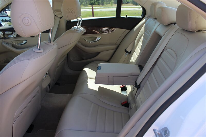2015 Mercedes-Benz C 300 - Photo 11 - Lugoff, SC 29078