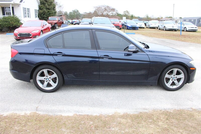 2015 BMW 328i - Photo 4 - Lugoff, SC 29078