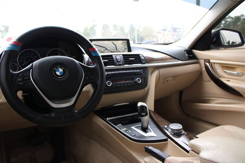 2015 BMW 328i - Photo 12 - Lugoff, SC 29078