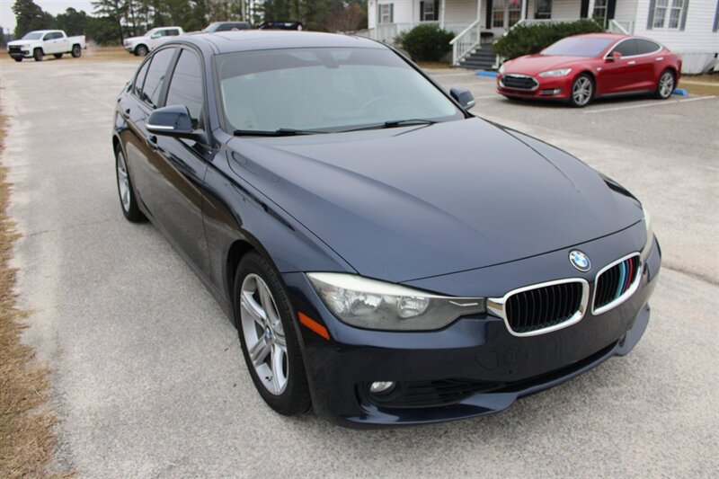 2015 BMW 328i - Photo 3 - Lugoff, SC 29078
