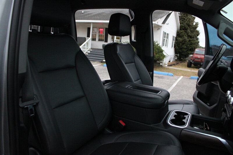 2021 GMC Sierra 1500 SLT - Photo 18 - Lugoff, SC 29078