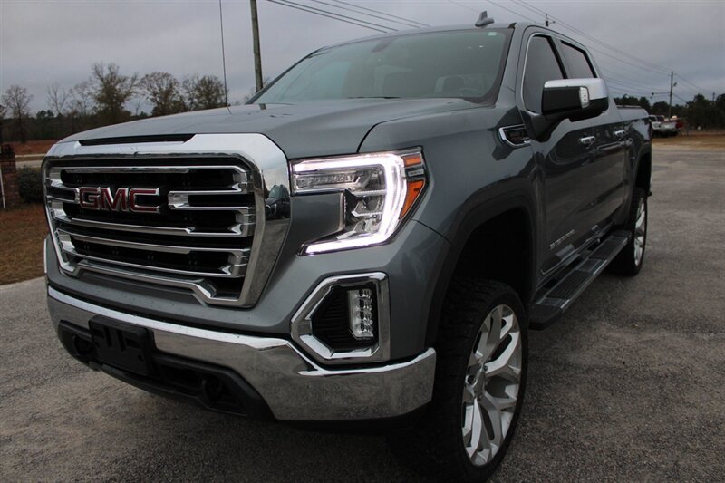 2021 GMC Sierra 1500 SLT's photo