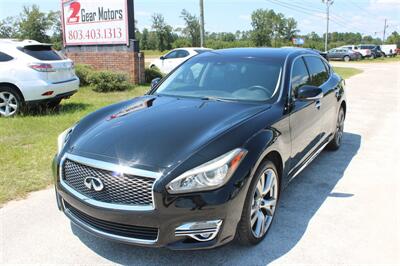 2017 INFINITI Q70 3.7 Sedan