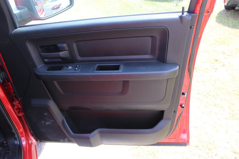 2019 RAM 1500 Classic Tradesman CLASSIC - Photo 13 - Lugoff, SC 29078