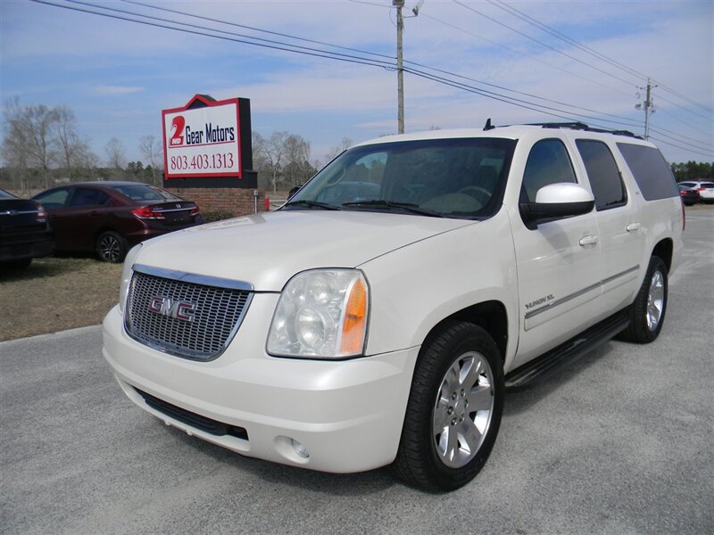 2011 GMC Yukon SLT 1500 - Photo 1 - Lugoff, SC 29078