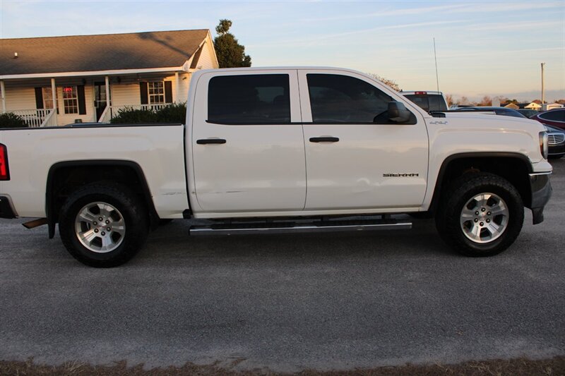 2017 GMC Sierra 1500 Base photo 6