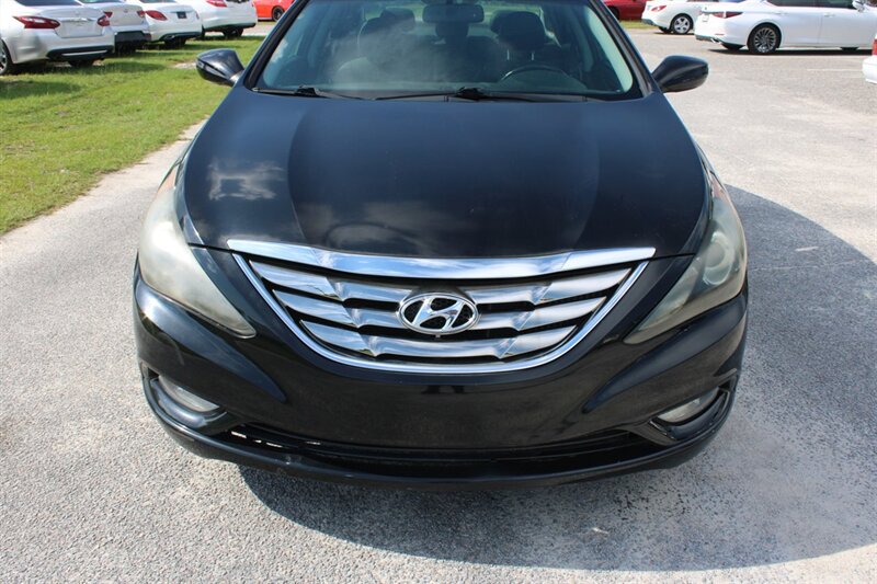 2013 Hyundai SONATA SE 2.0T - Photo 2 - Lugoff, SC 29078
