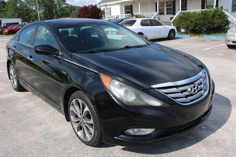 2013 Hyundai SONATA SE 2.0T - Photo 3 - Lugoff, SC 29078