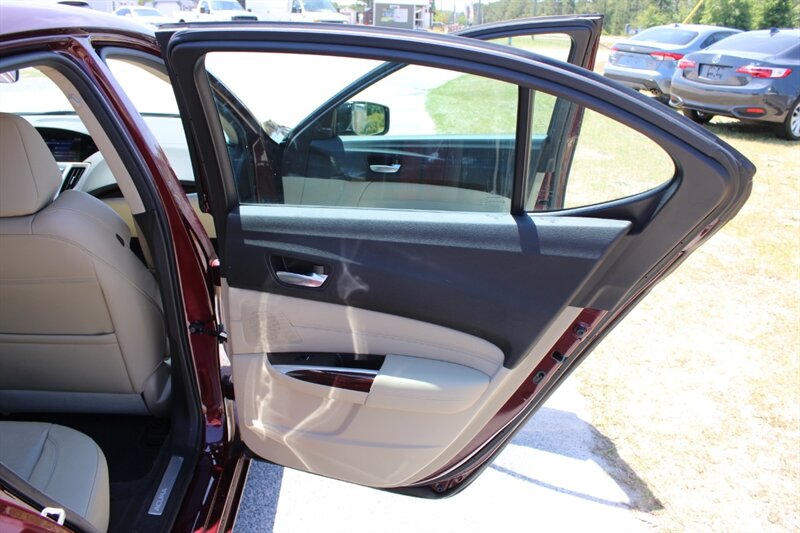 2015 Acura TLX w/Tech - Photo 13 - Lugoff, SC 29078