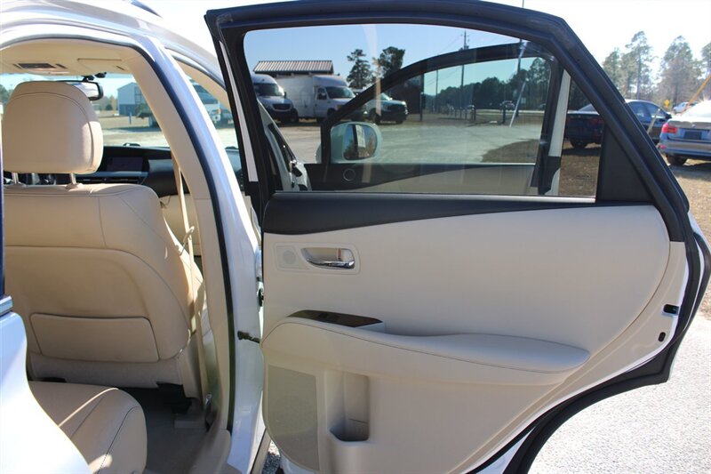 2013 Lexus RX - Photo 12 - Lugoff, SC 29078