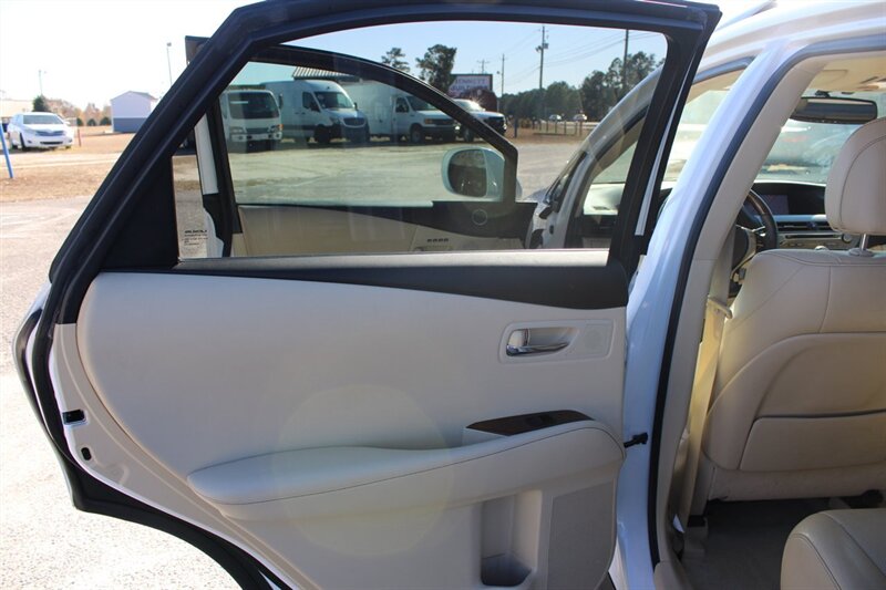 2013 Lexus RX - Photo 10 - Lugoff, SC 29078
