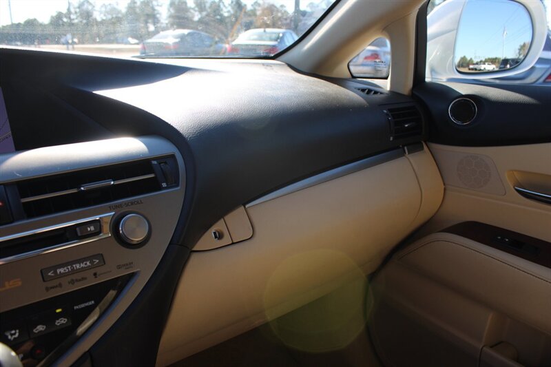 2013 Lexus RX - Photo 22 - Lugoff, SC 29078