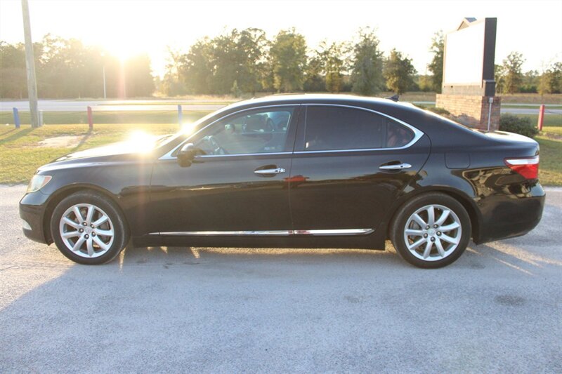 2008 Lexus LS   - Photo 8 - Lugoff, SC 29078