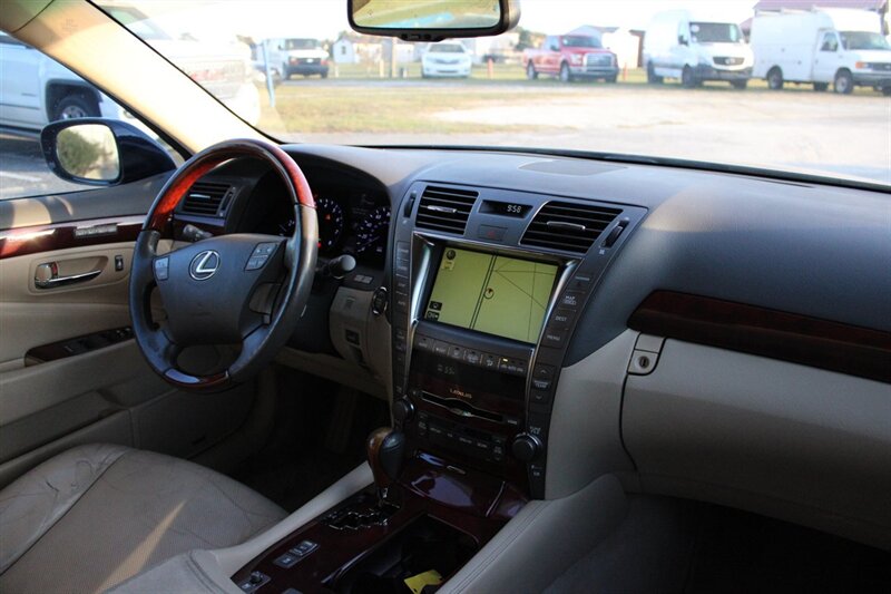 2008 Lexus LS   - Photo 16 - Lugoff, SC 29078