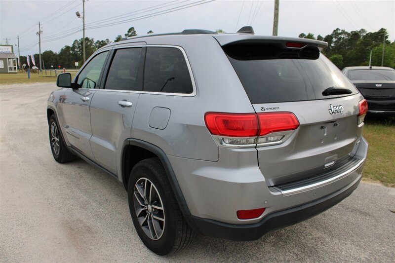 2018 Jeep Grand Cherokee Limited - Photo 7 - Lugoff, SC 29078