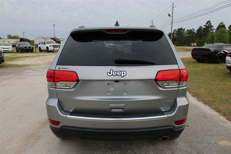 2018 Jeep Grand Cherokee Limited - Photo 6 - Lugoff, SC 29078