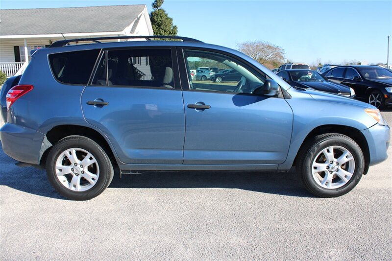 2012 Toyota RAV4 Base photo 6