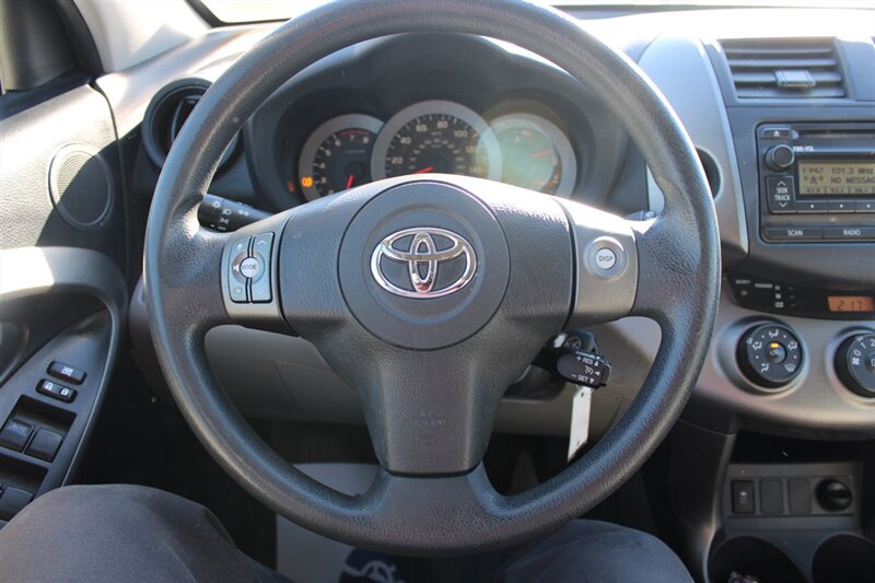 2012 Toyota RAV4 Base photo 18