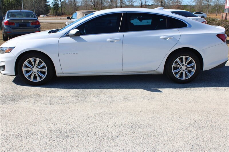2020 Chevrolet Malibu LT - Photo 3 - Lugoff, SC 29078