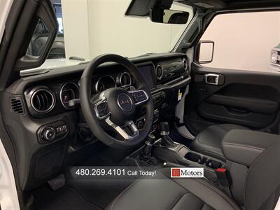 2022 Jeep Wrangler Unlimited Rubicon 392   - Photo 13 - Tempe, AZ 85281