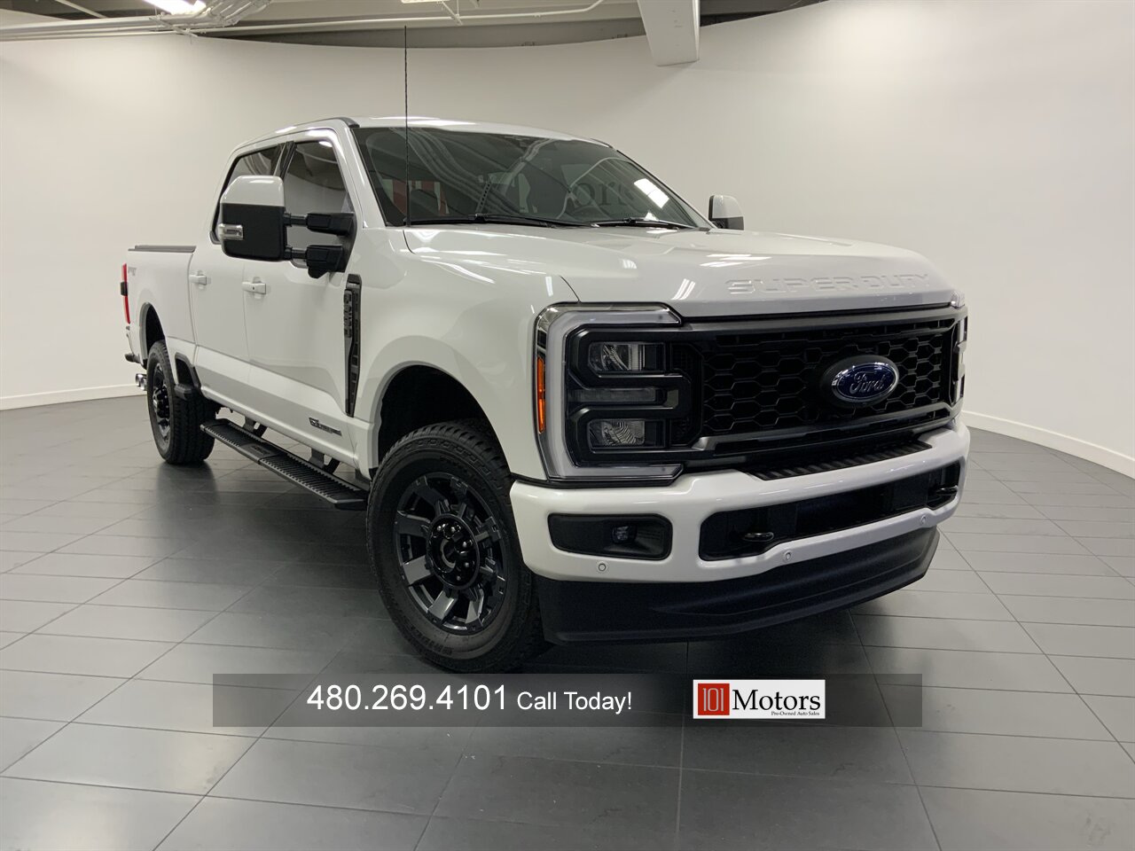 2023 Ford F-250 Super Duty Lariat   - Photo 1 - Tempe, AZ 85281