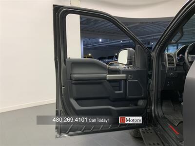 2019 Ford F-150 Raptor   - Photo 8 - Tempe, AZ 85281