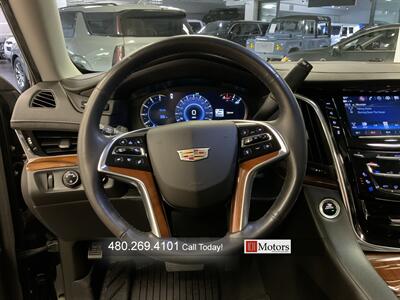 2018 Cadillac Escalade ESV Luxury   - Photo 11 - Tempe, AZ 85281