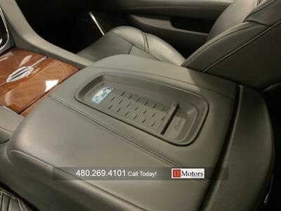 2016 Cadillac Escalade Luxury Collection   - Photo 17 - Tempe, AZ 85281