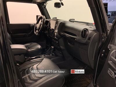 2015 Jeep Wrangler Unlimited Rubicon SuperCharged   - Photo 22 - Tempe, AZ 85281