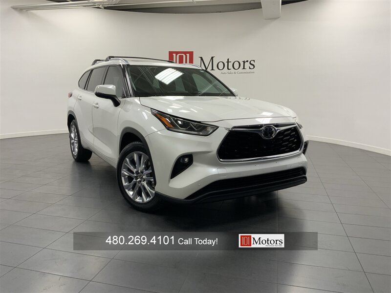 2020 Toyota Highlander Limited  