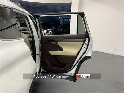 2020 Toyota Highlander Limited   - Photo 22 - Tempe, AZ 85281