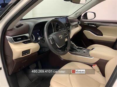 2020 Toyota Highlander Limited   - Photo 11 - Tempe, AZ 85281