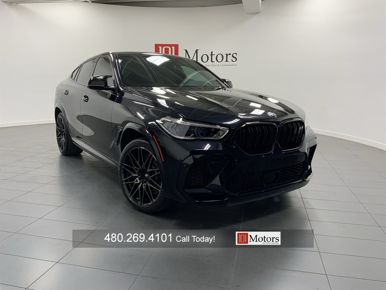 2021 BMW X6 M   - Photo 1 - Tempe, AZ 85281