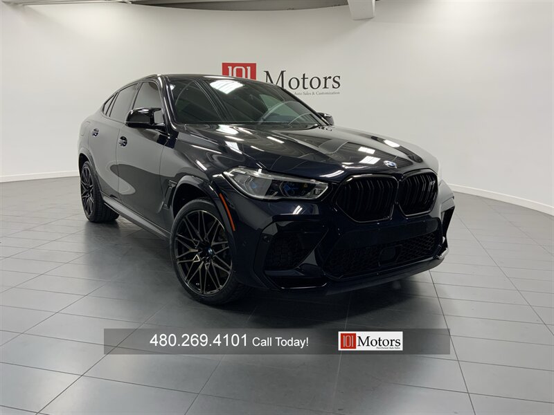 2021 BMW X6 M  