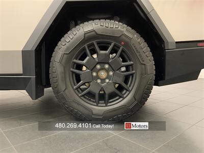 2024 Tesla Cybertruck All-Wheel Drive   - Photo 34 - Tempe, AZ 85281