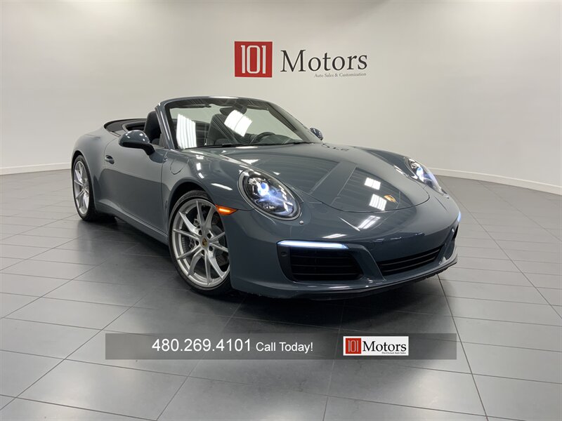 2017 Porsche 911 Carrera  