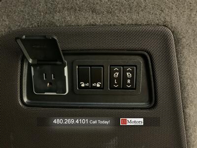 2022 Cadillac Escalade ESV Premium Luxury   - Photo 26 - Tempe, AZ 85281
