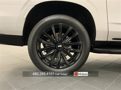 2022 Cadillac Escalade ESV Premium Luxury   - Photo 29 - Tempe, AZ 85281