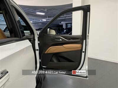 2022 Cadillac Escalade ESV Premium Luxury   - Photo 17 - Tempe, AZ 85281